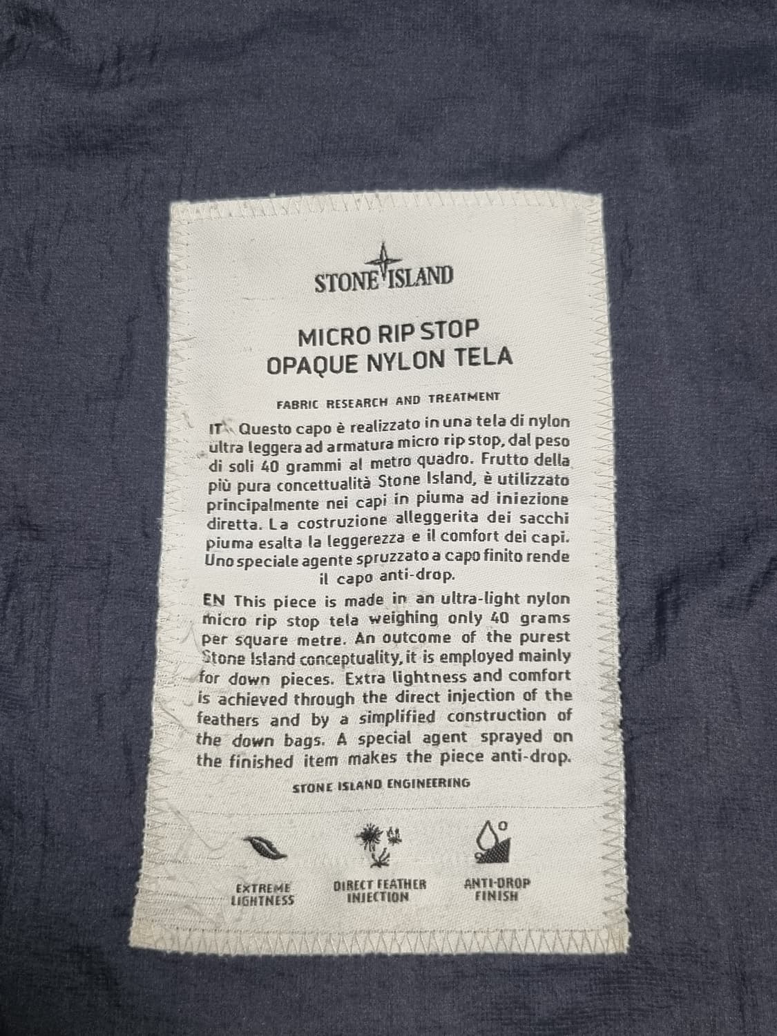 스톤아일랜드 마이크로 립스탑 오파크 나일론텔라 패딩 상품이미지4