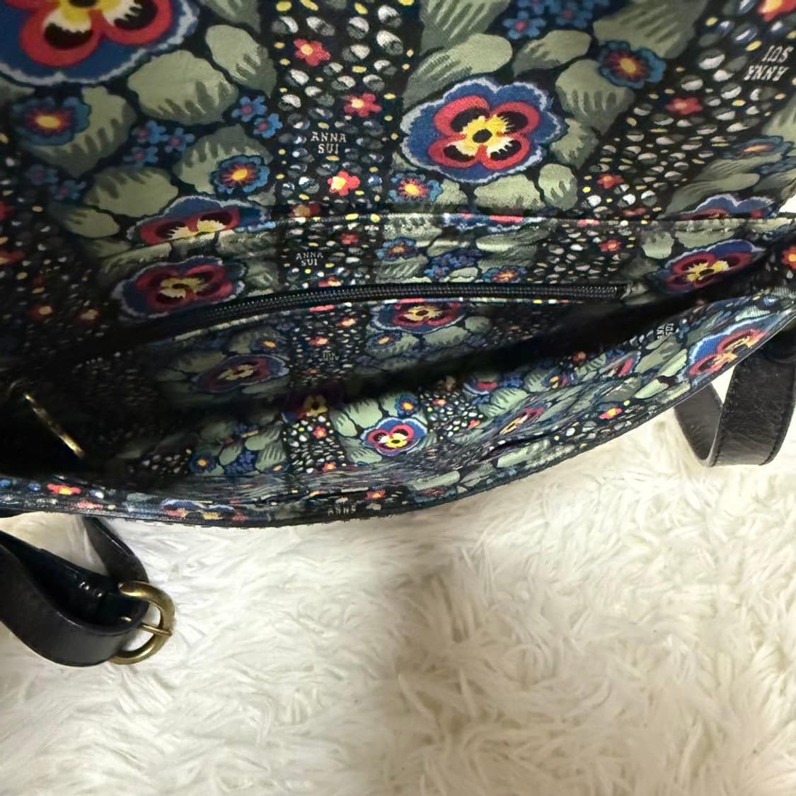 안나수이 레더 플라워 숄더백 상품이미지8