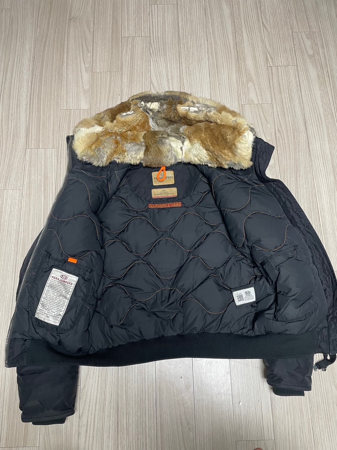 정품 파라점퍼스 고비 블랙 패딩 여성L (남성95 마른100가능) 상품이미지4