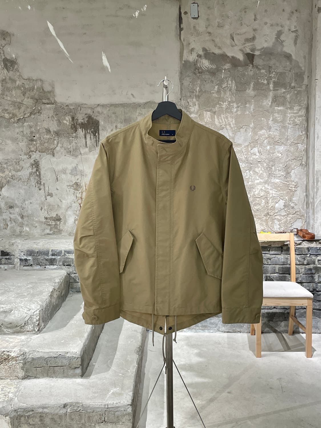 프레드 페리 베이지 로고 히든 집업 코튼 자켓 상품이미지1
