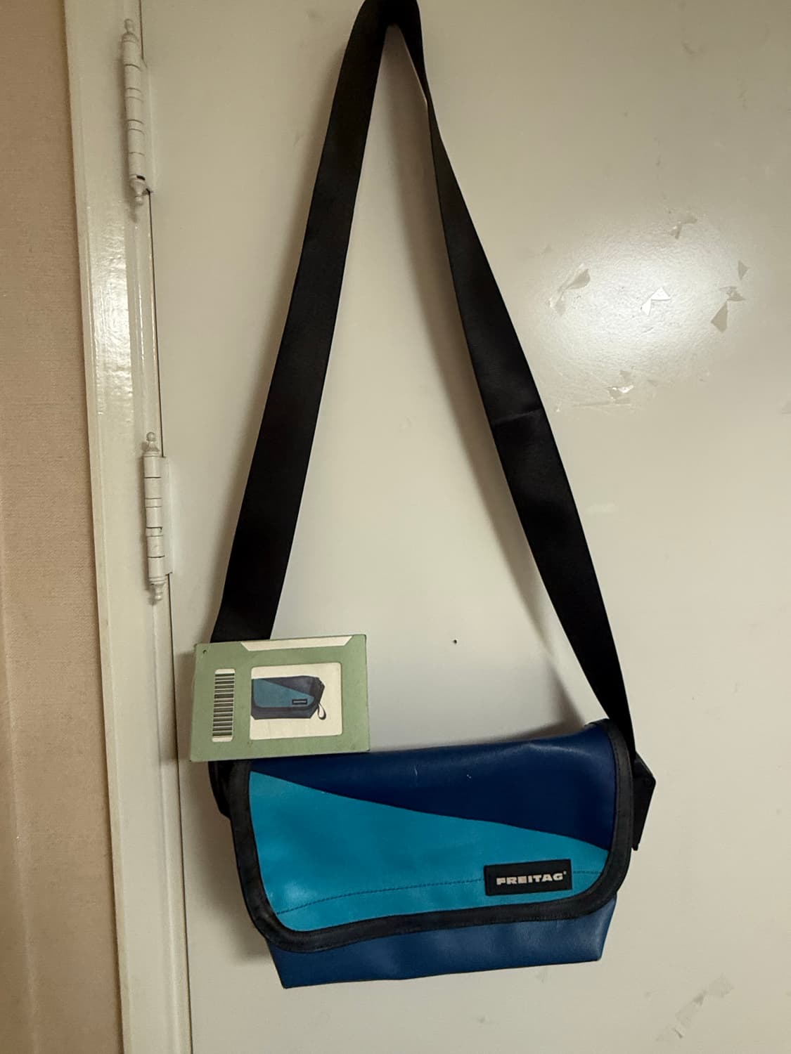 프라이탁 F41 Hawaii Five-O 메신저백 상품이미지1