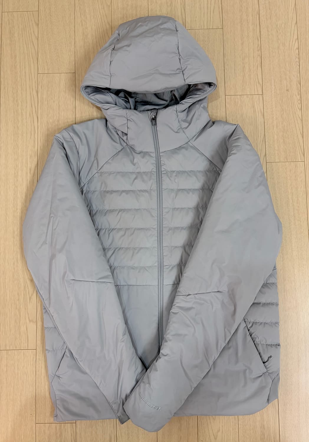 룰루레몬 경량패딩 (다운 포 잇 올 700 다운 필 후디) 상품이미지3