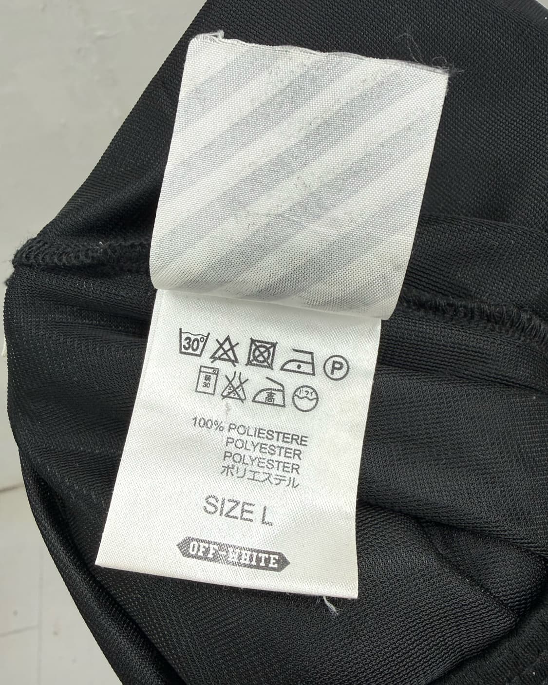 오프화이트 디아고날 메쉬 쇼츠 상품이미지5