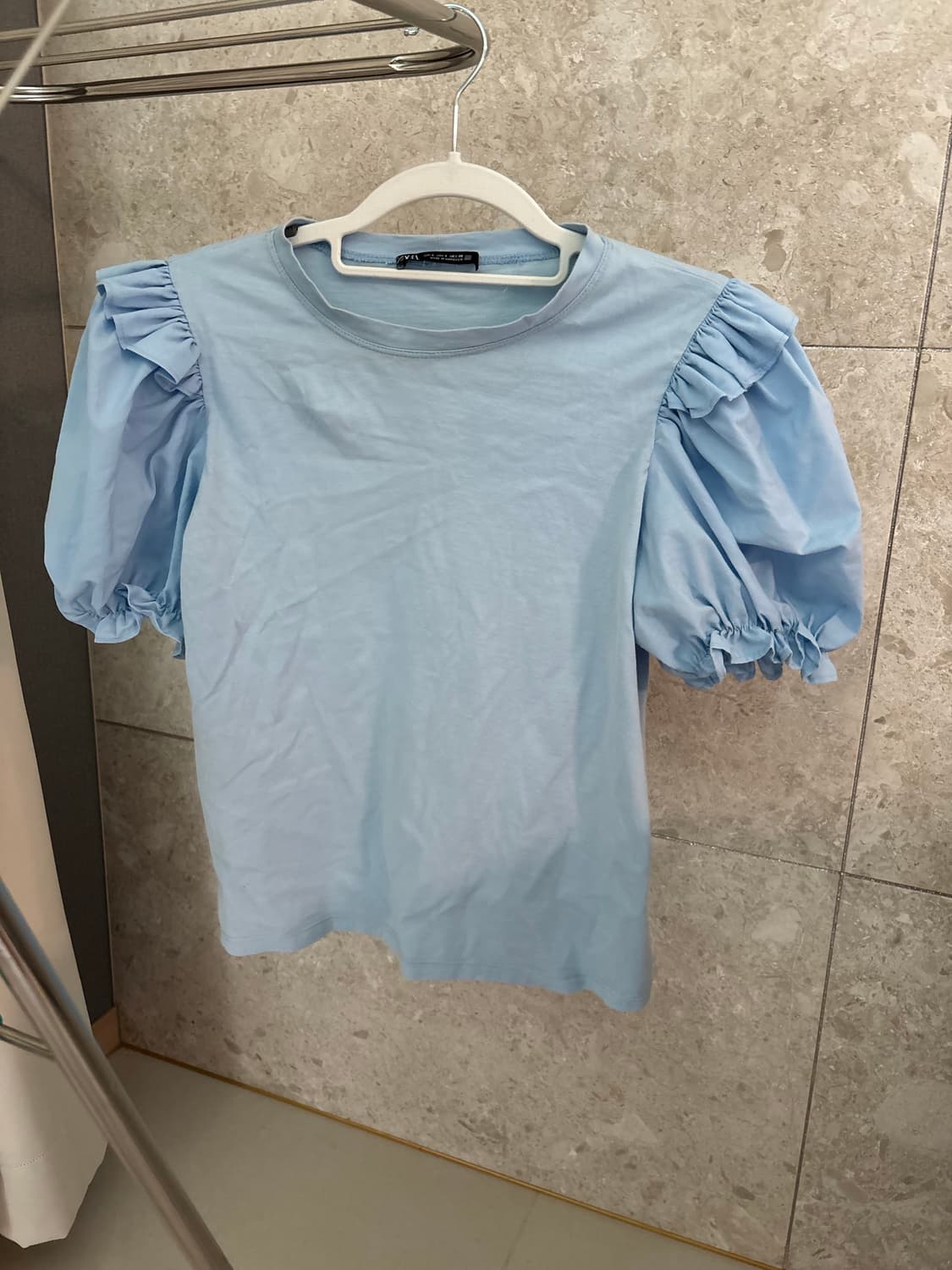 자라 반팔 ZARA 하늘색 퍼프 티셔츠 S 자라 퍼프 반팔티  상품이미지1