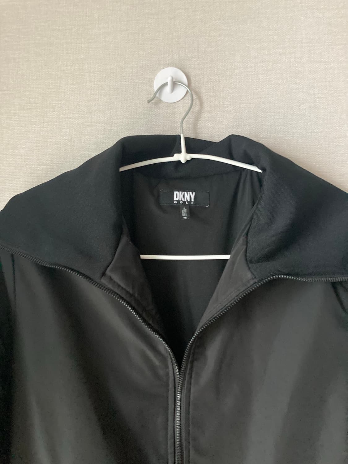 DKNY GOLF 미착용 패딩 M 상품이미지1