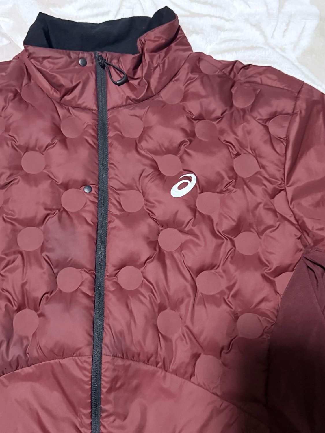 아식스 런닝 자켓 L 버건디( 국내 미출시 제품) 실착 3회 상품이미지2