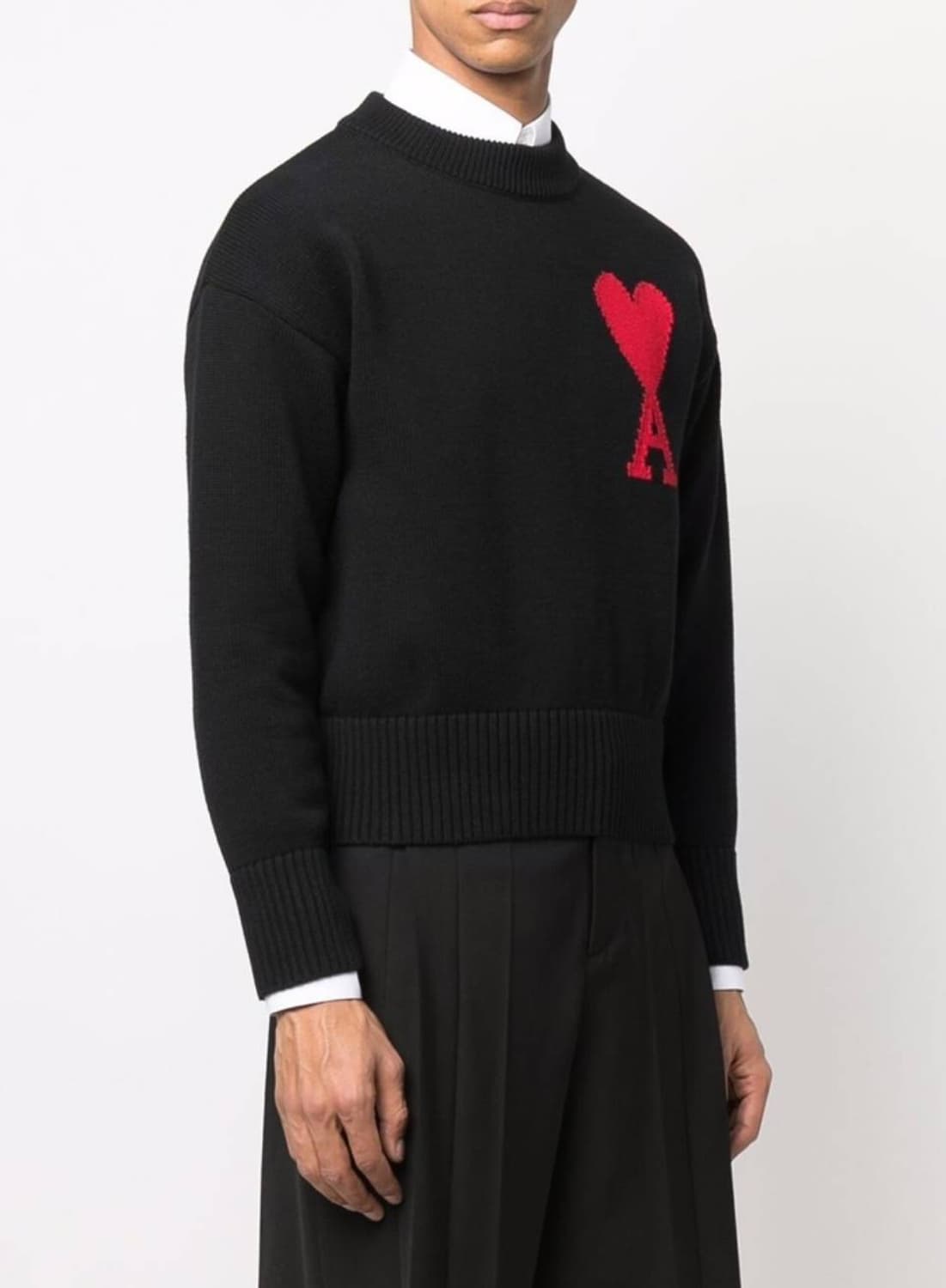 아미(AMI) 22ss 빅 하트 로고
루즈핏 스웨터 상품이미지1