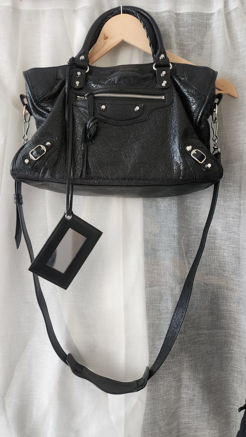 발렌시아가 모터백 상품이미지1