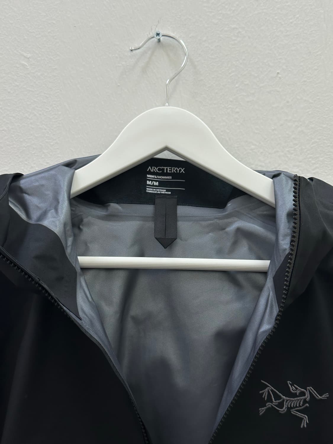 아크테릭스 베타 M 블랙 바람막이 상품이미지5