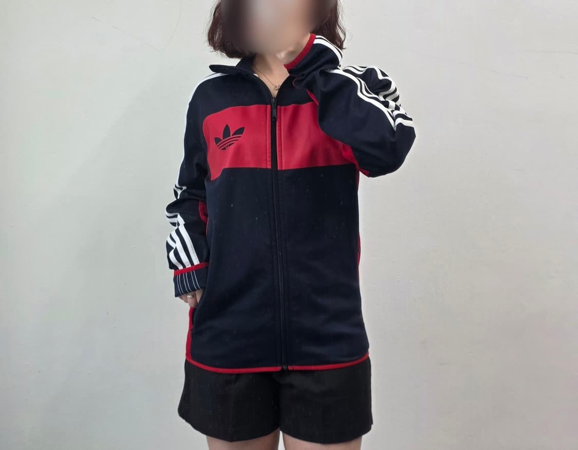 [프립]아디다스 오리지널 네이비/레드 져지 상품이미지2