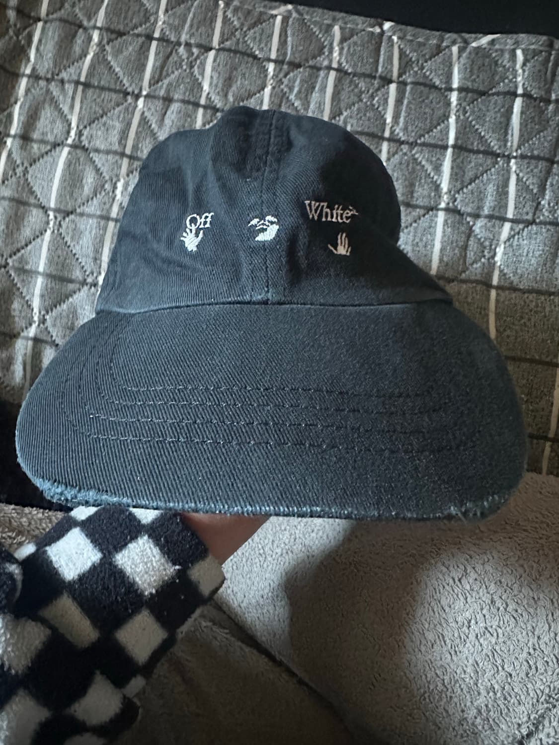 오프화이트 볼캡 새제품 상품이미지1