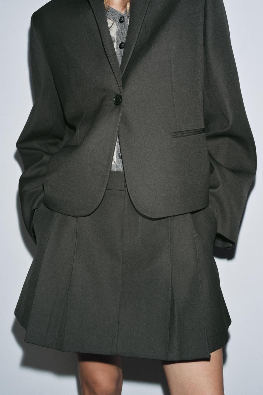 zara 자라 zw collection 딥카키 플리츠 스커트 상품이미지5