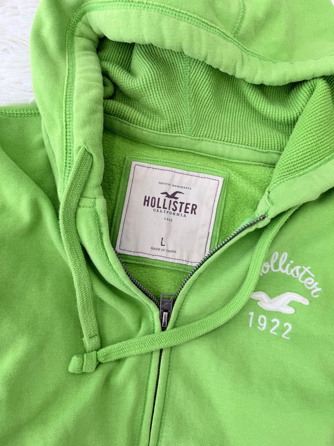 홀리스터 Y2K 네온 라임 후드 집업 상품이미지3