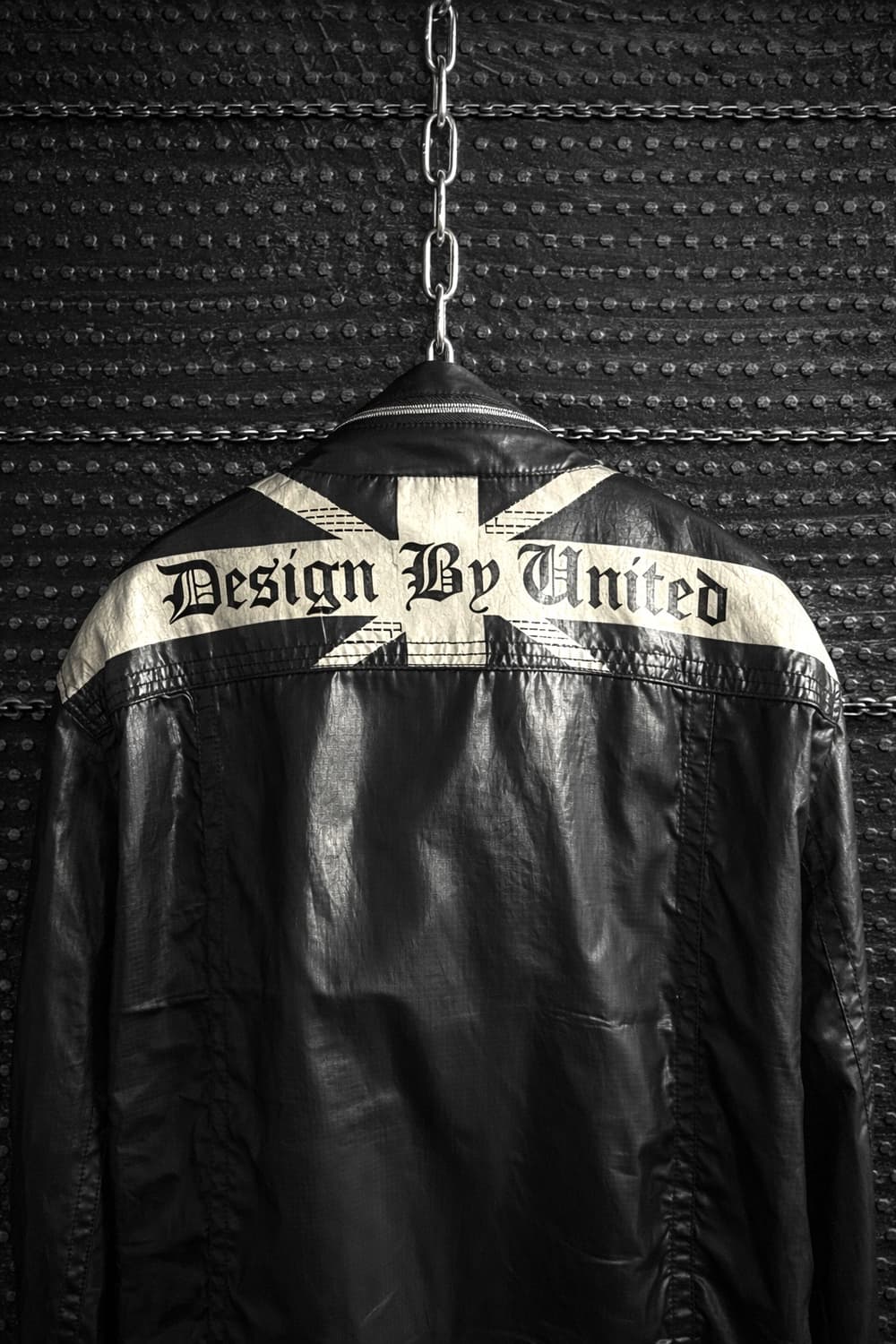 디자인 유나이티드 바람막이 상품이미지1