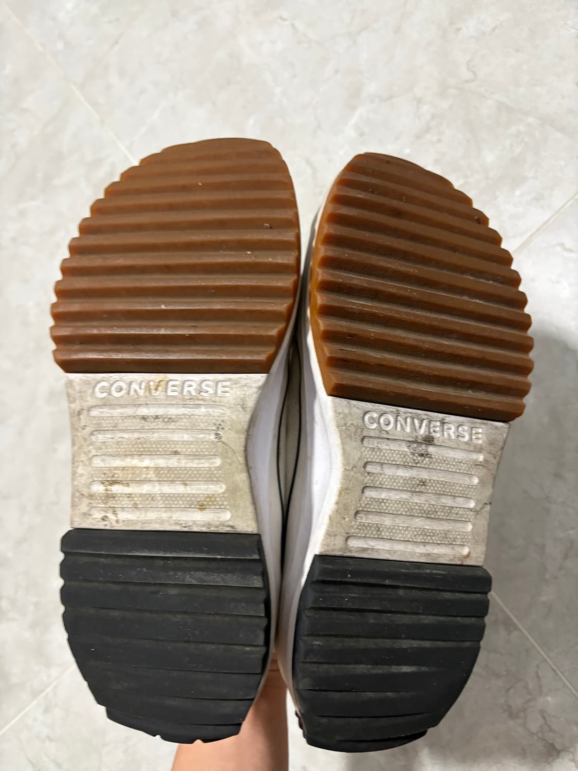 컨버스 런스타하이크로우  270 상품이미지4