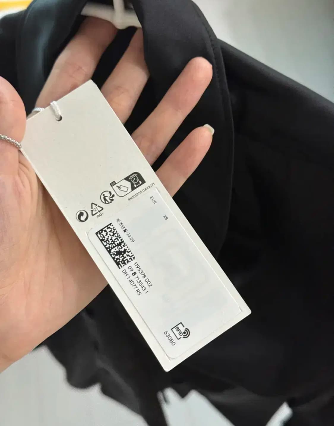 ARKET 아르켓 블랙 실크 셔츠 XS 상품이미지2