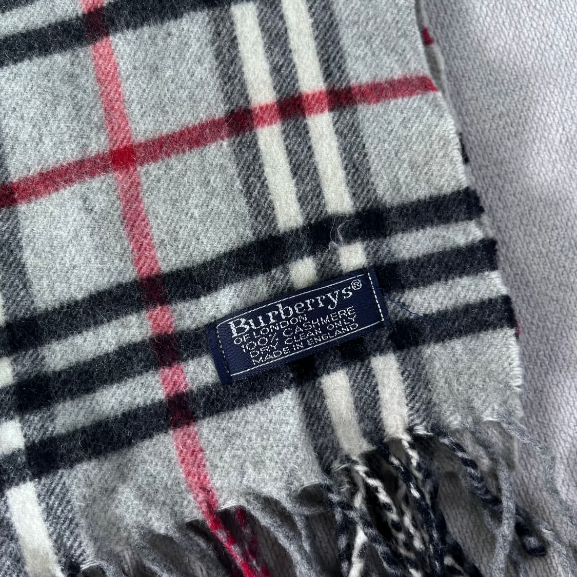 버버리 캐시미어 그레이 노바체크 머플러 상품이미지3