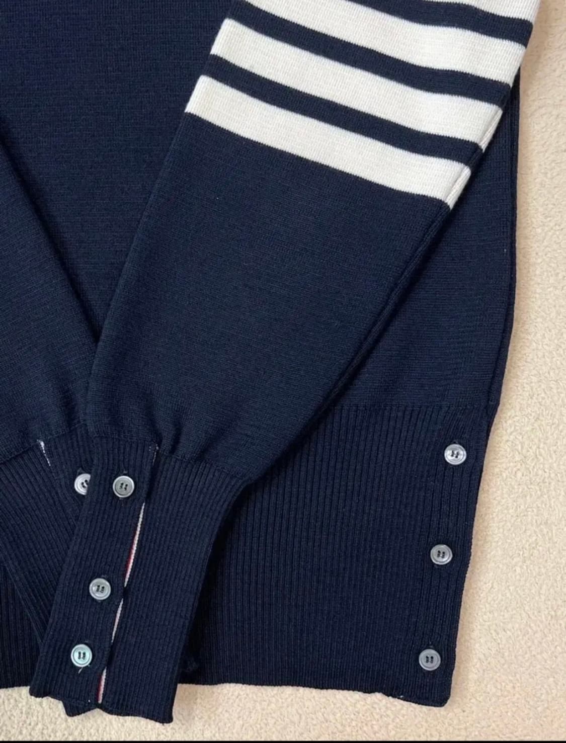 정품)톰브라운 밀라노스티치 니트 네이비 2사이즈 판매 상품이미지3