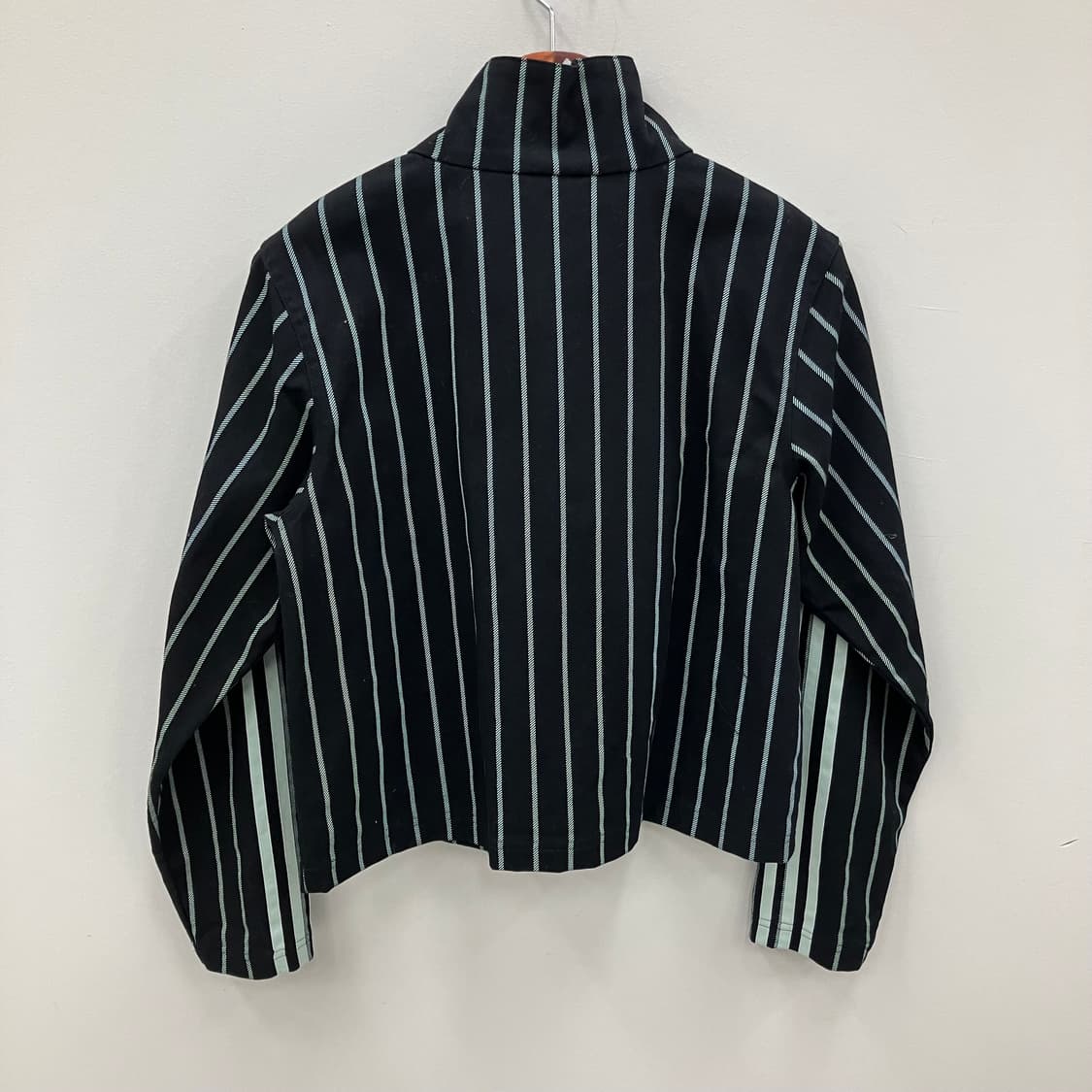 아디다스 오리지널 스트라이프 트랙탑 자켓 XS 상품이미지2