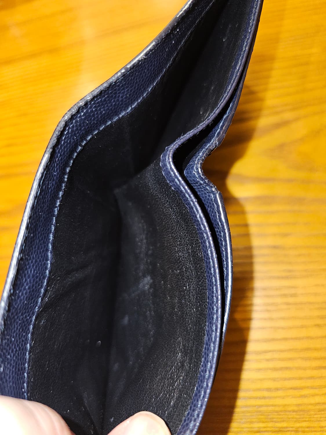 생로랑 블랙 레더 반지갑 상품이미지9