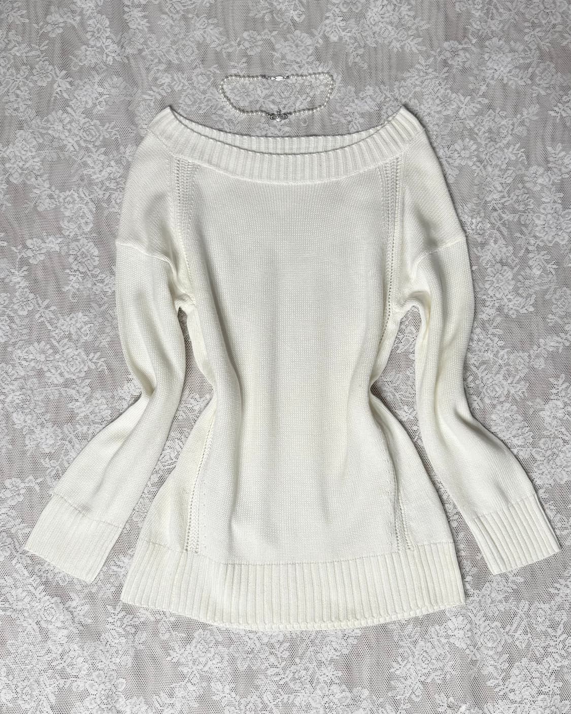 아이보리 오프숄더 니트 상품이미지2