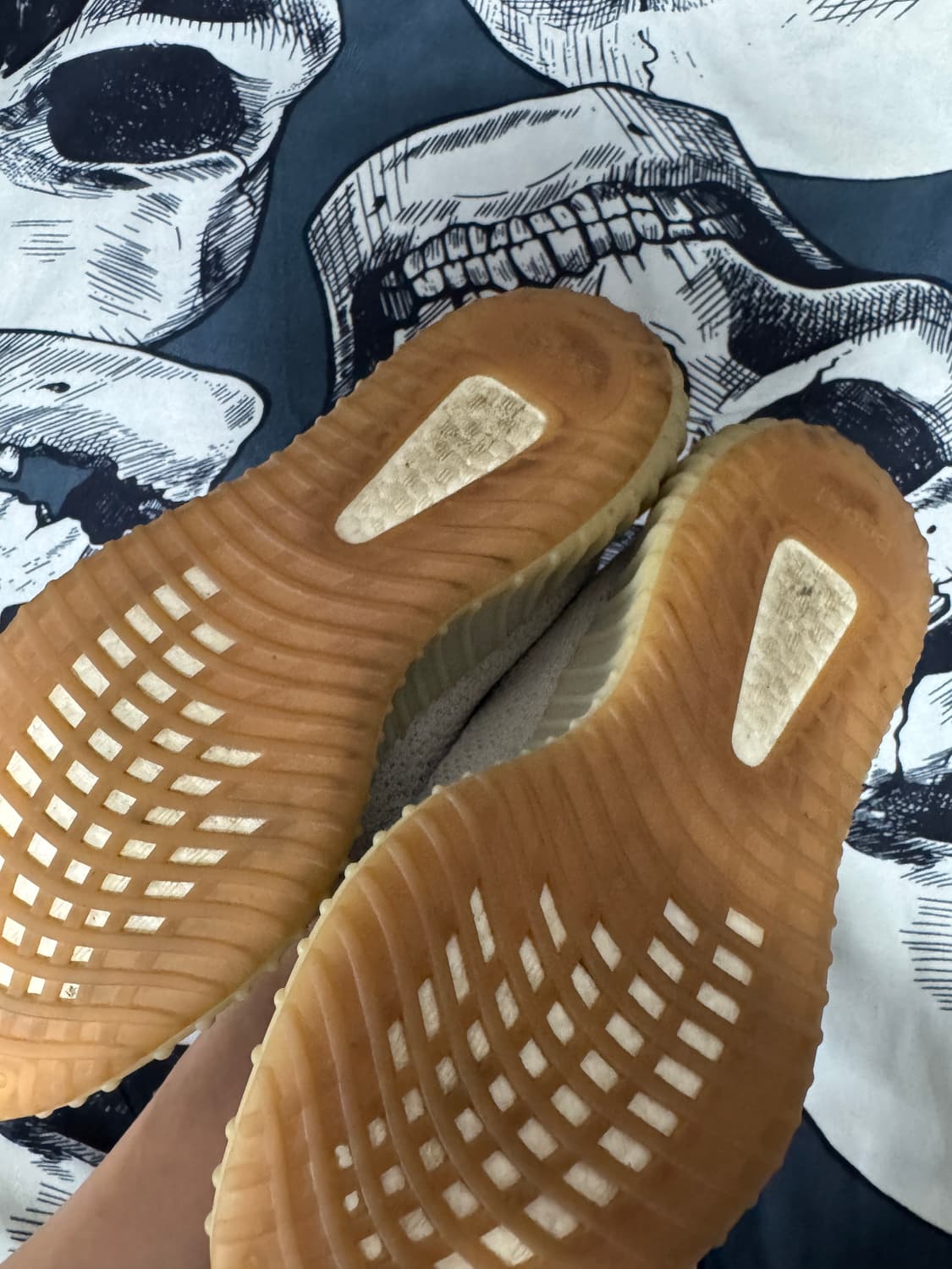 아디다스 이지부스트 세서미  270  상품이미지2