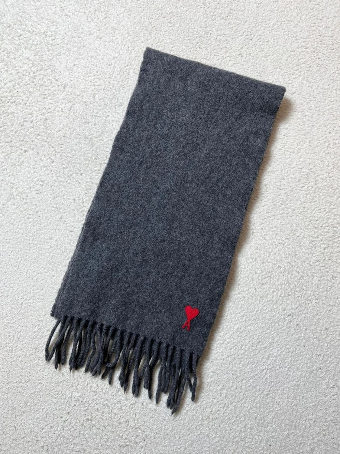 아미 AMI 시그니처 하트 로고 울 목도리 A1699 상품이미지2