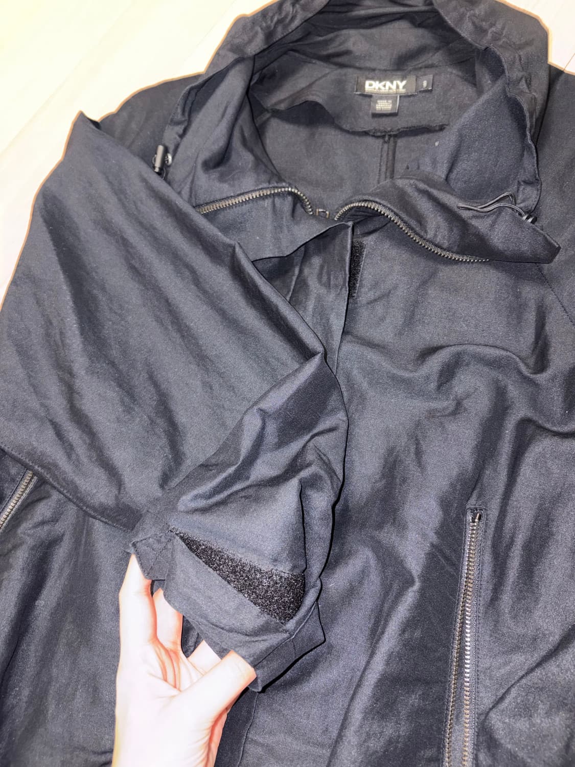 아야즈 dkny 바람막이 상품이미지6