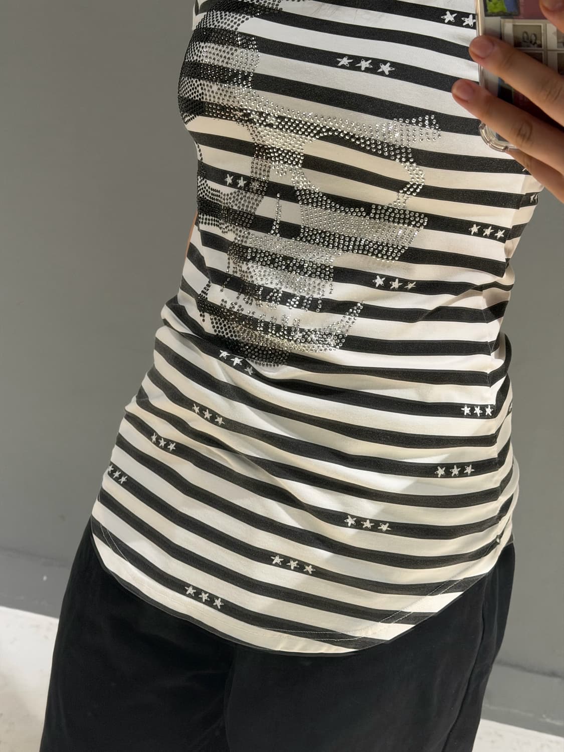 Skull cubic point stripe pattern top 상품이미지4
