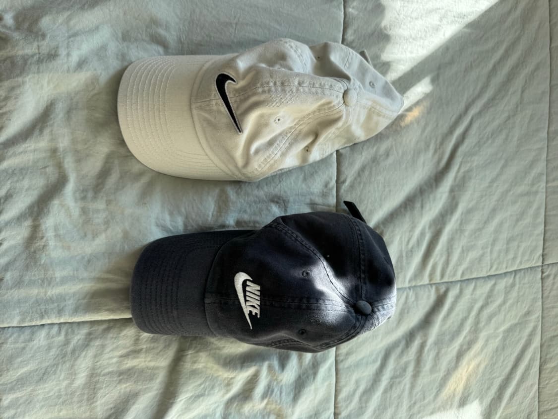 나이키 볼캡 흰/검 세트 상품이미지1