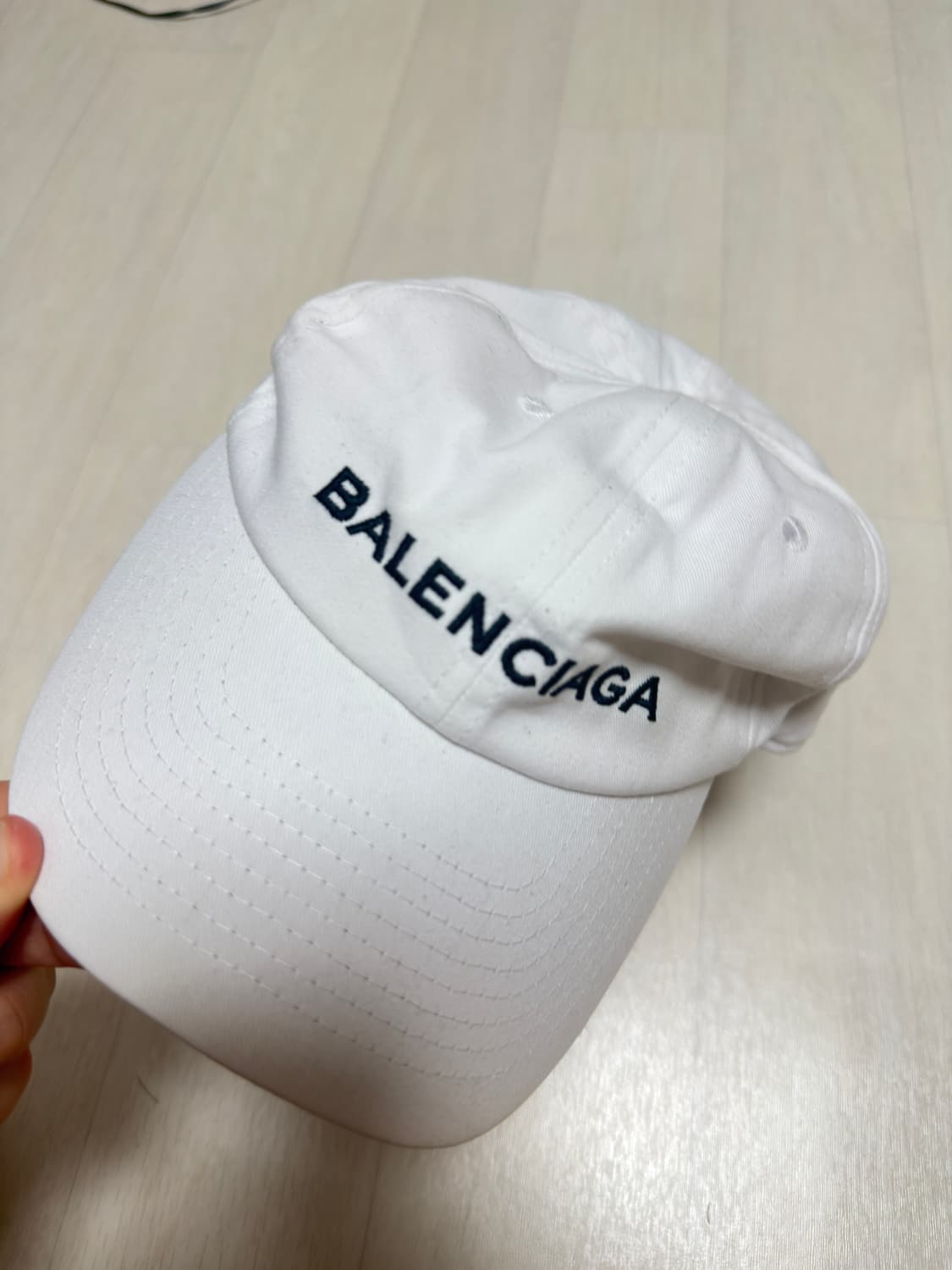 발렌시아가 모자 상품이미지1