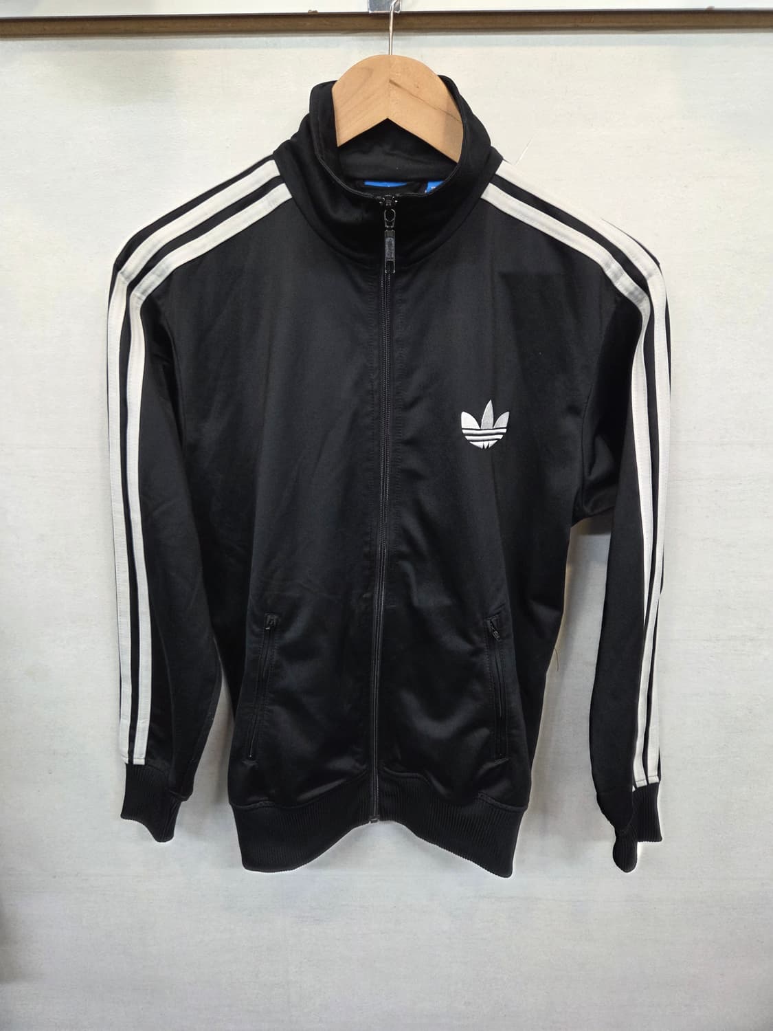 아디다스 여성 해외판 파이어버드 트랙탑 져지 검흰 s 상품이미지1