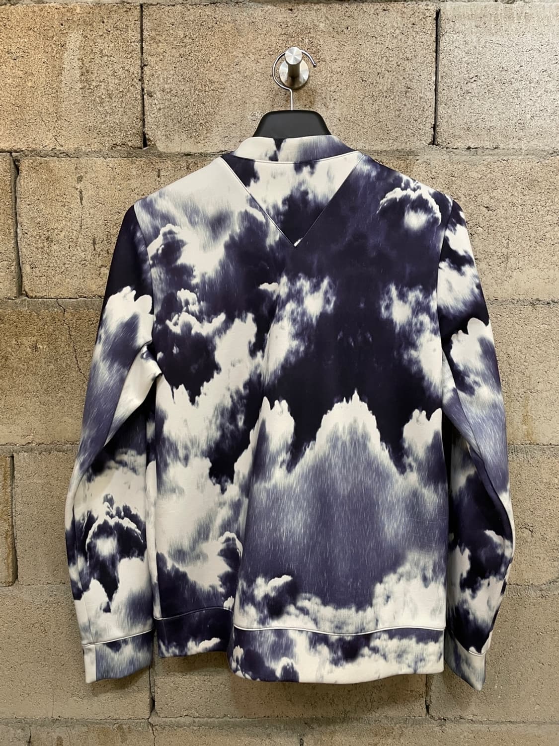 비비안 웨스트우드 오브 로고 패턴 맨투맨 상품이미지4