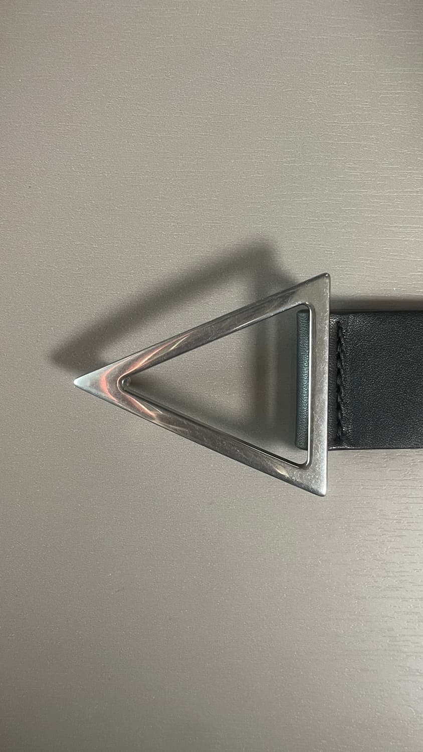 보테가베네타 22SS 남성 트라이앵글 벨트 상품이미지1