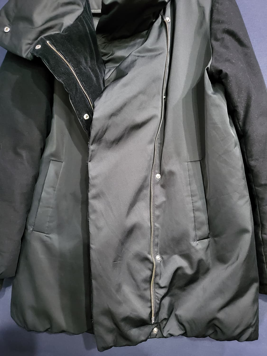 띠어리 다운패딩 상품이미지5