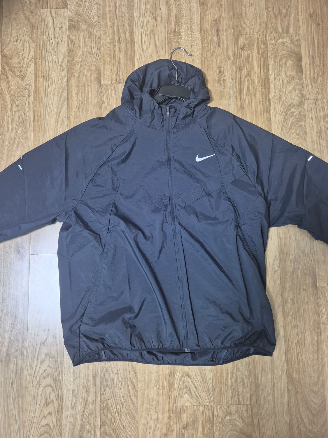 나이키 스트라이드 리펠 uv 러닝자켓 상품이미지2