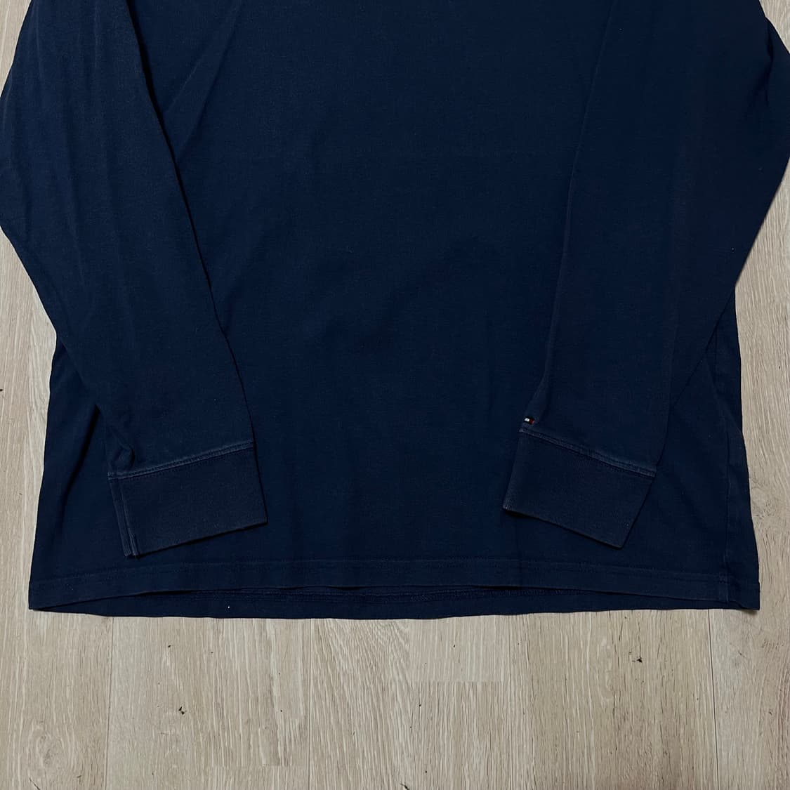 타미힐피거 진스 빅로고 코튼 라운드넥 롱슬리브 XL/105 상품이미지3