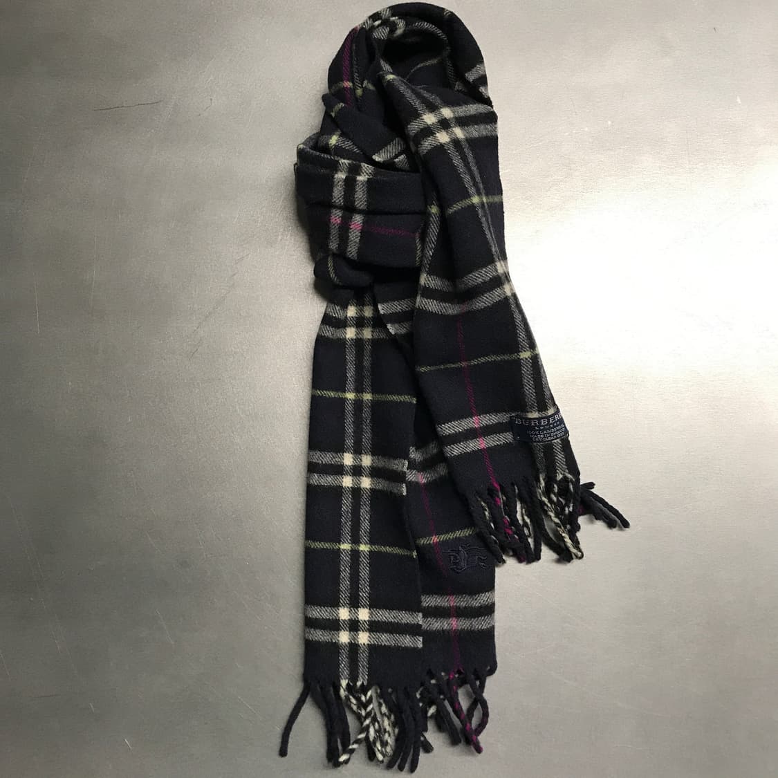 버버리 정품 램스울 머플러 네이비 상품이미지1