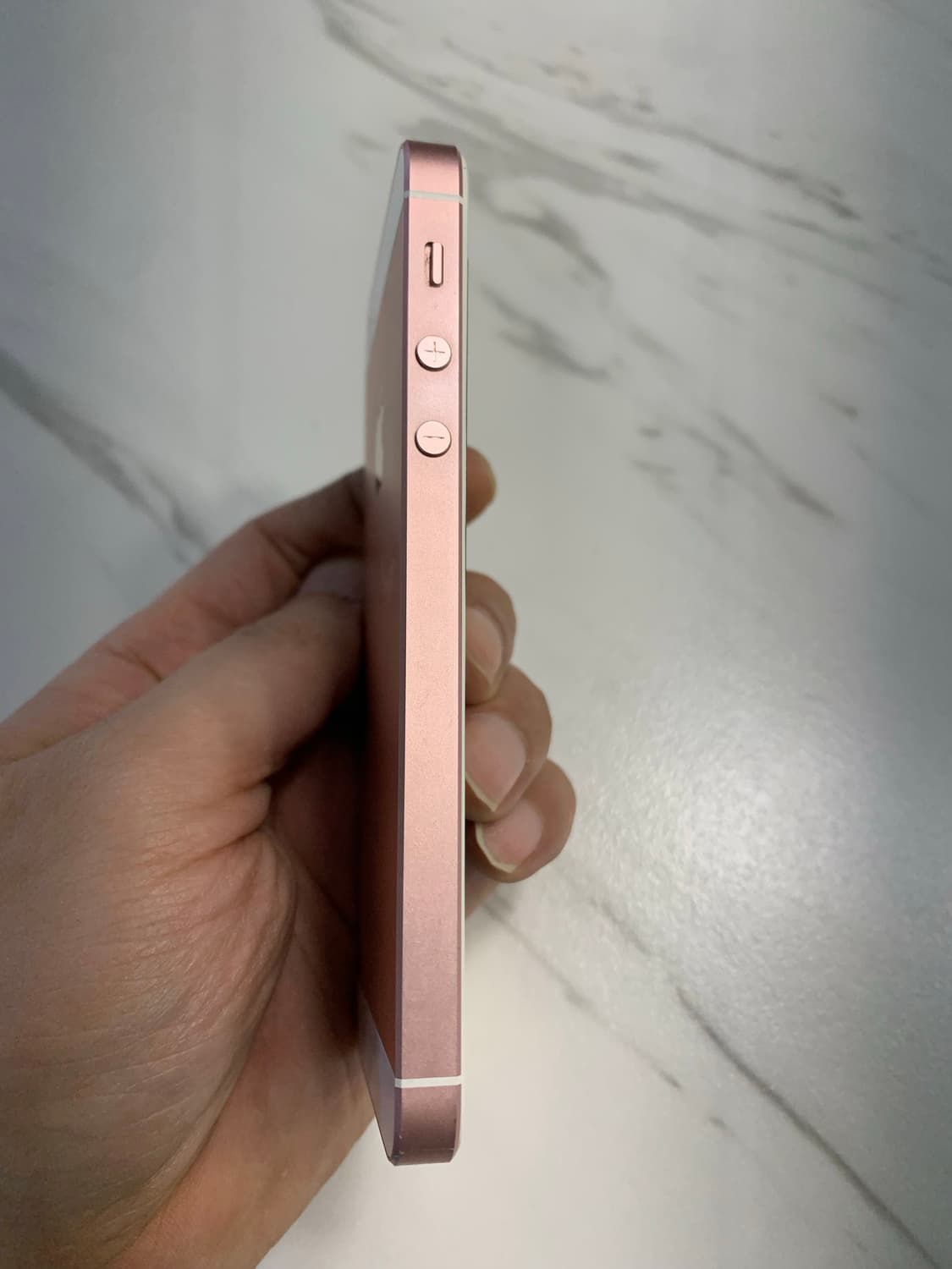 아이폰SE1세대 로즈골드 64GB 상품이미지3