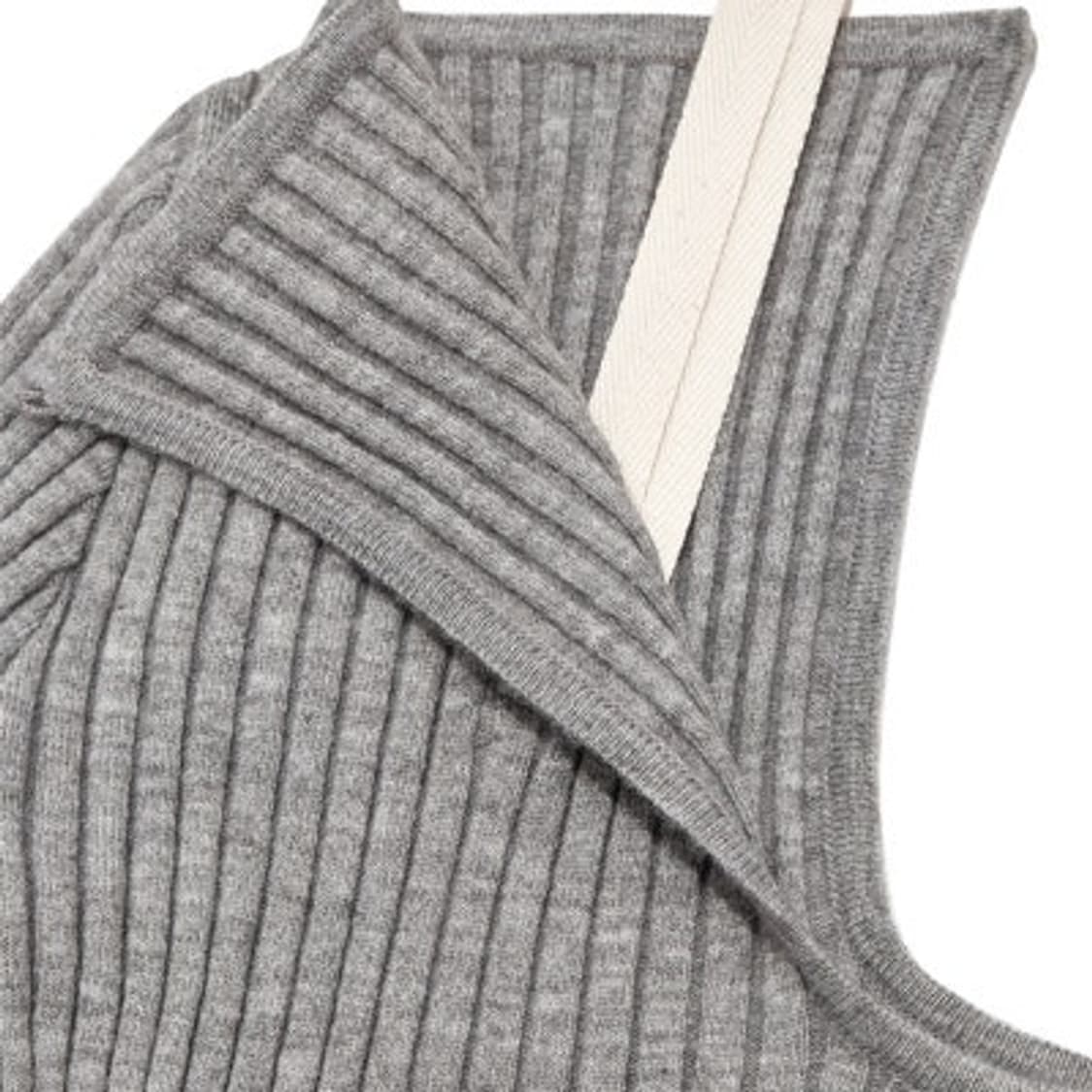 (아이들 미연,수스,성해은 착용)글로니 아이사 오프숄더 니트 상품이미지3