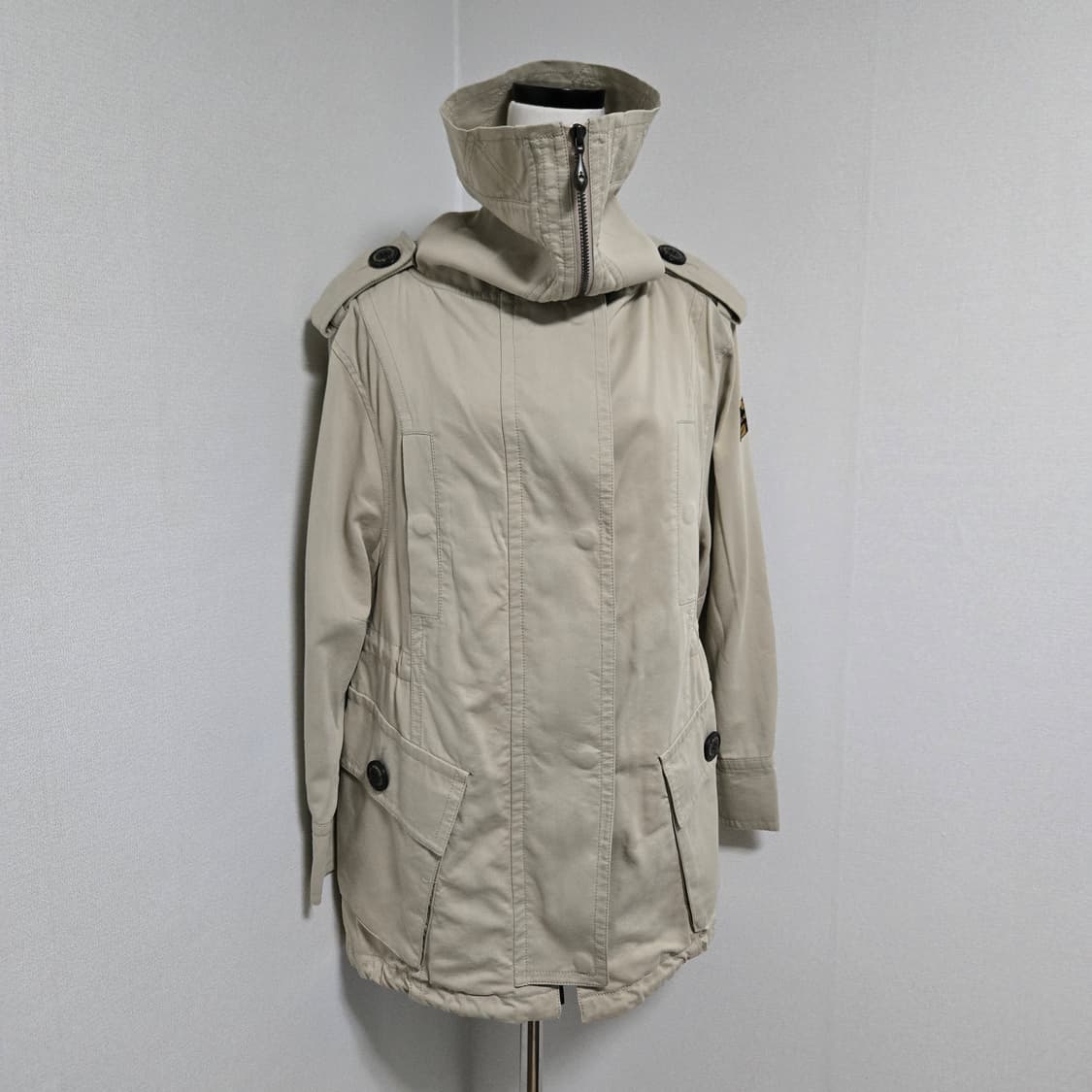 비비안웨스트우드 하이넥 사파리자켓 / 여성 자켓 / 여자 자켓  상품이미지8