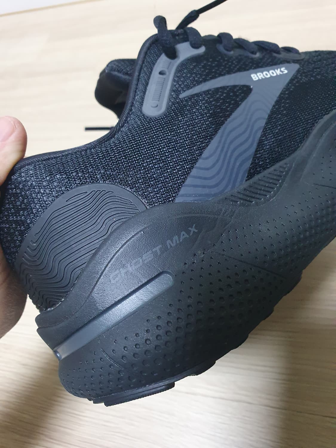 브룩스 고스트맥스 러닝화 250 상품이미지6