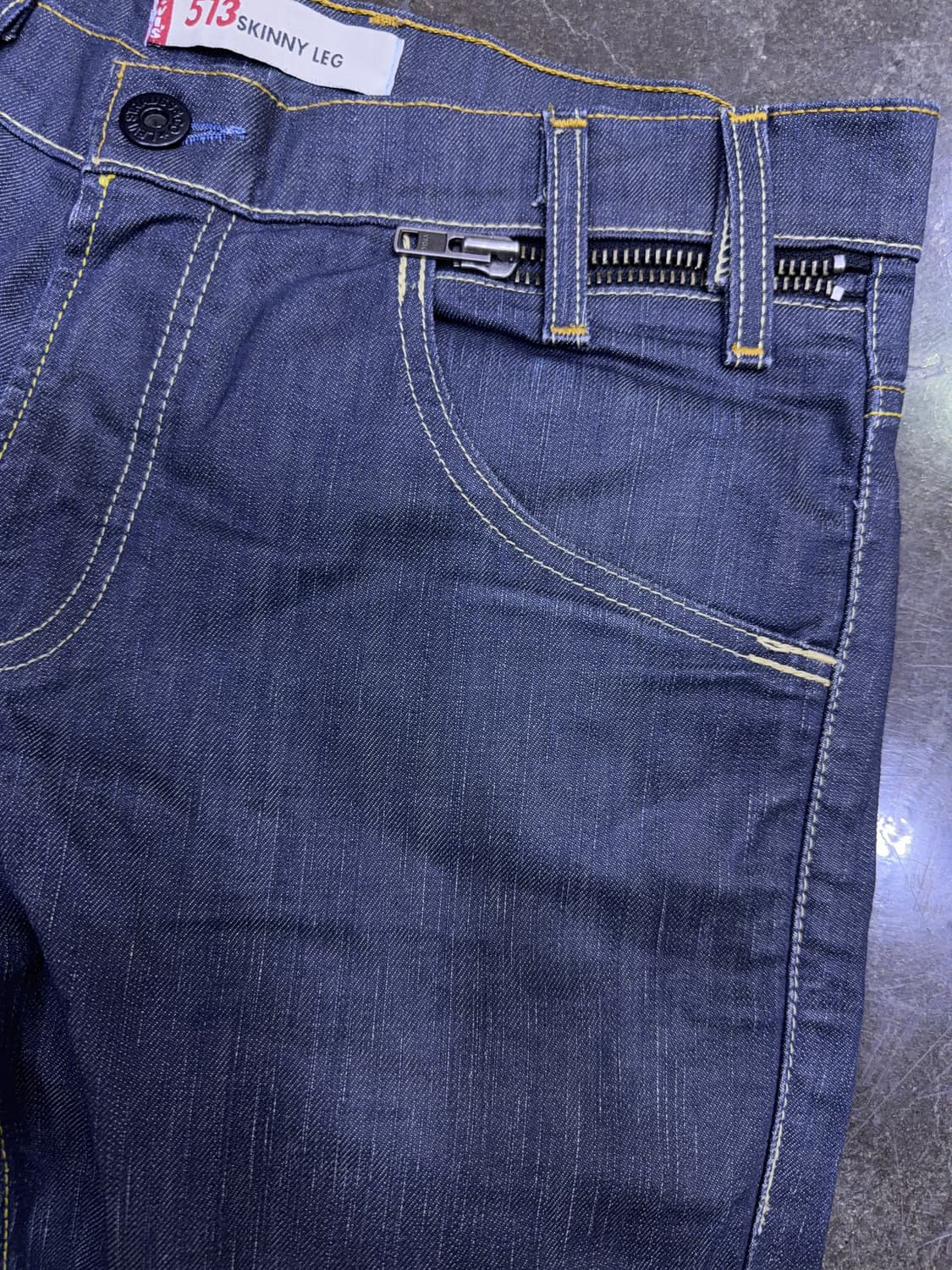 리바이스 513 슬림 스키니 레그 지퍼 디테일 데님팬츠 32 상품이미지4