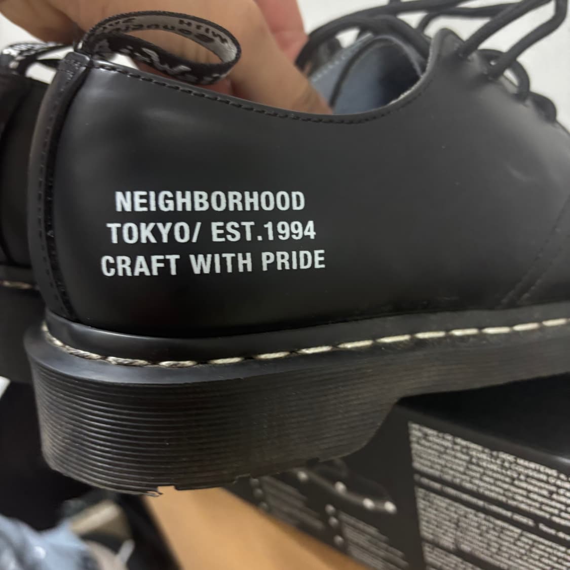 네이버후드 닥터마틴 uk6사이즈 판매합니다 상품이미지5