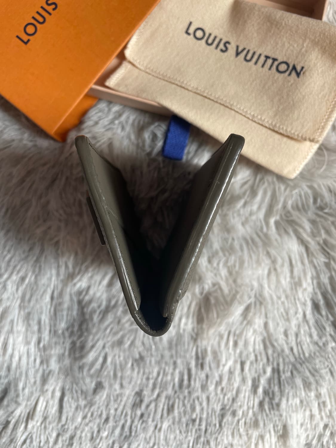 [정품/A급] 루이비통 에어로그램 오거나이저 카드지갑 카키 상품이미지8