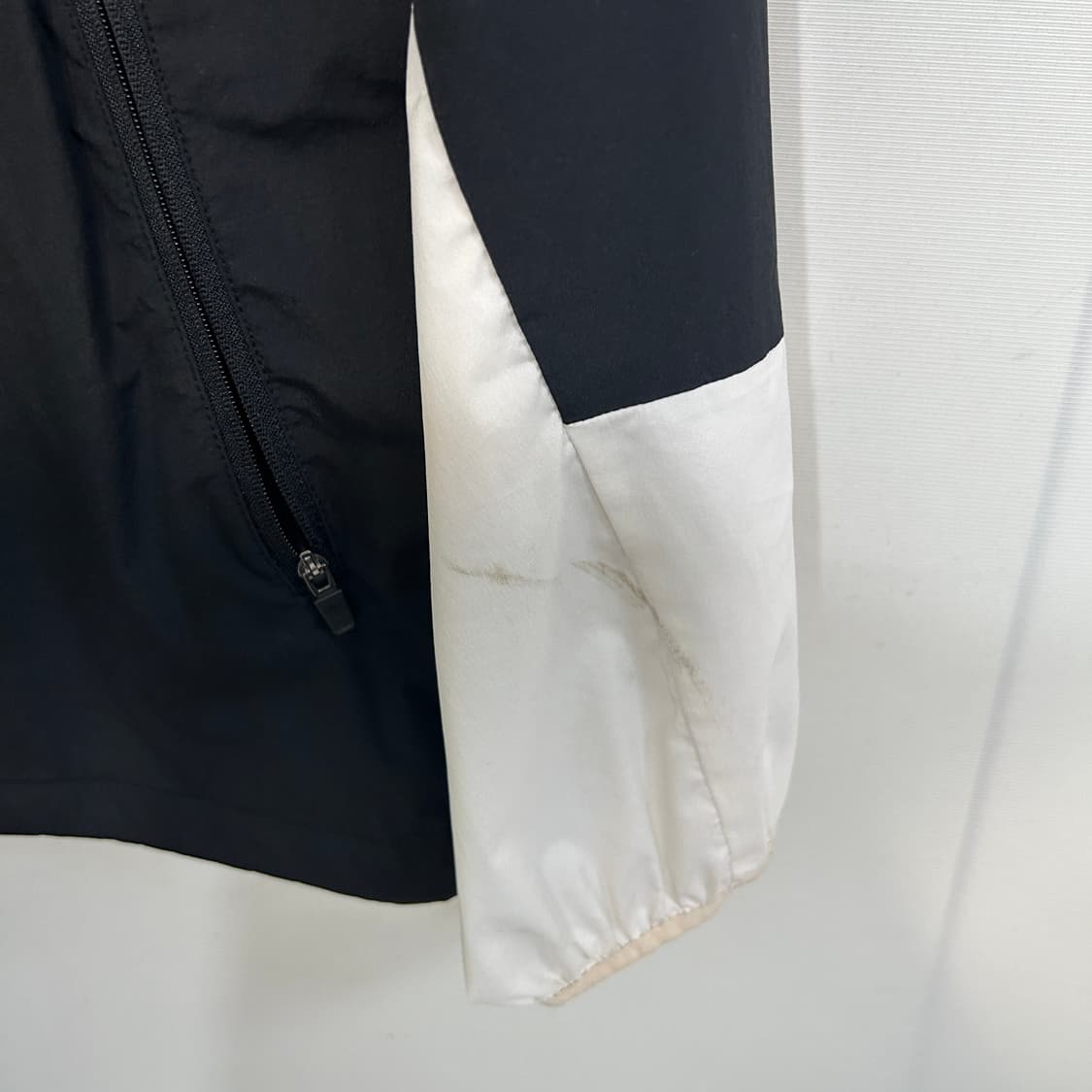 엄브로 남성 바람막이 아노락 블랙 105 상품이미지5