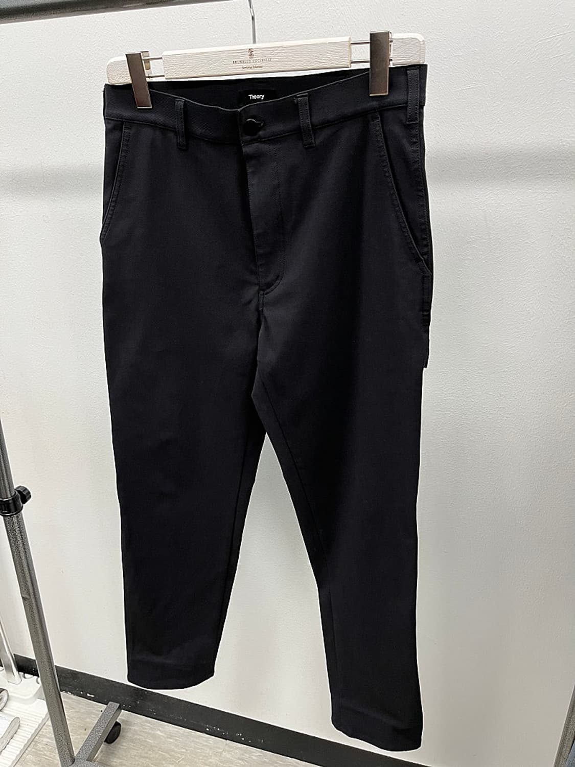 30) 띠어리 신형 카펜더 블랙팬츠 상품이미지1