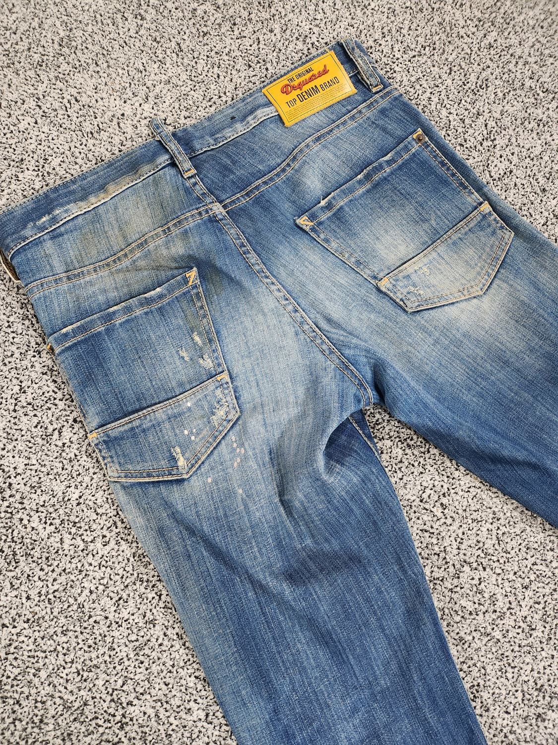 //디스퀘어드2(DSQUARED2) 데님 팬츠-32
 상품이미지6