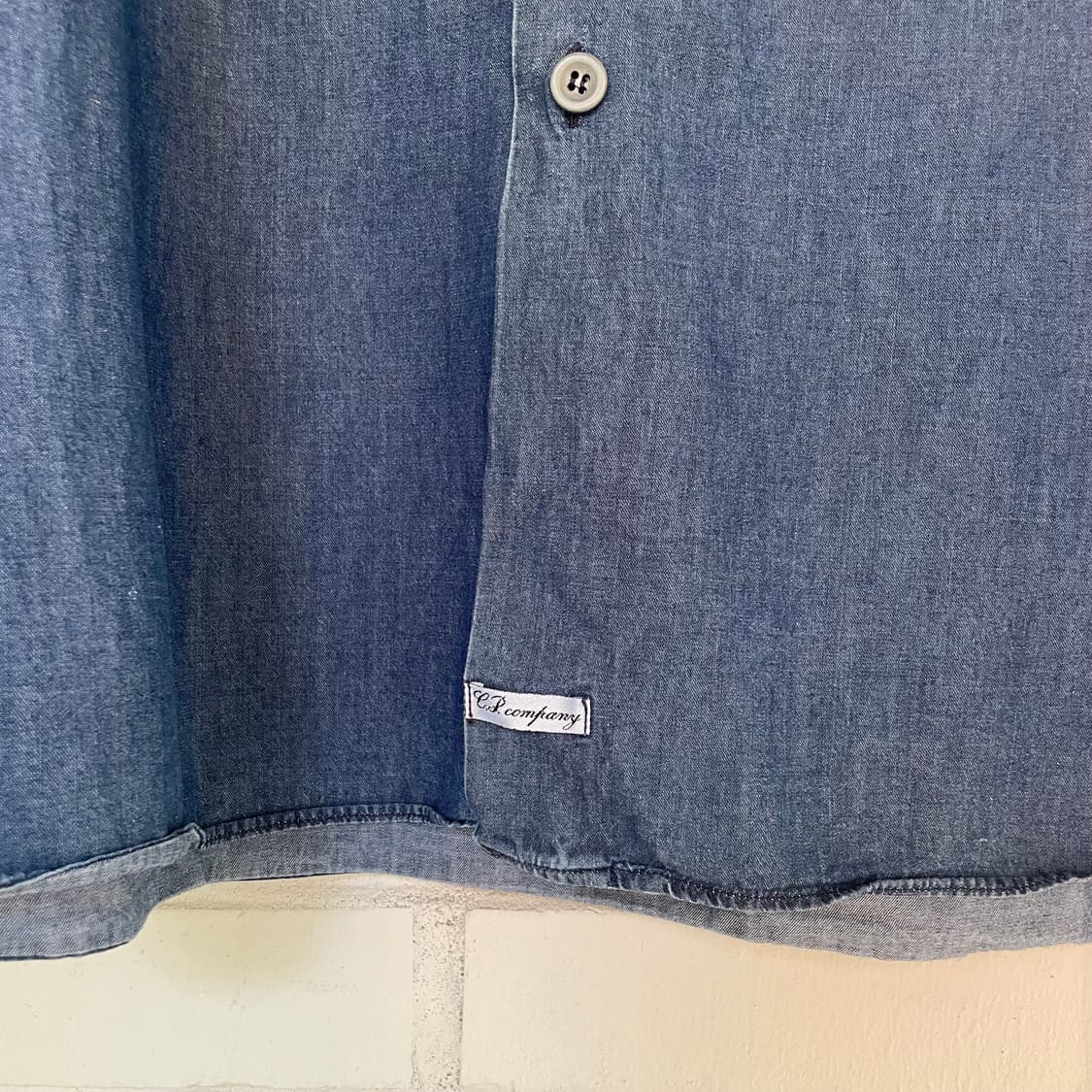 CP company 데님 셔츠 상품이미지3