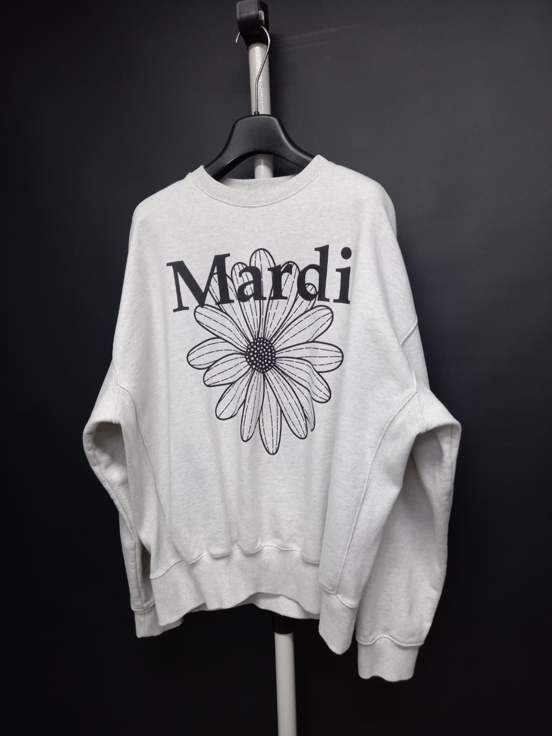 마르디메크르디 춘추동 루즈박시핏 맨투맨 F 44-77 상품이미지3